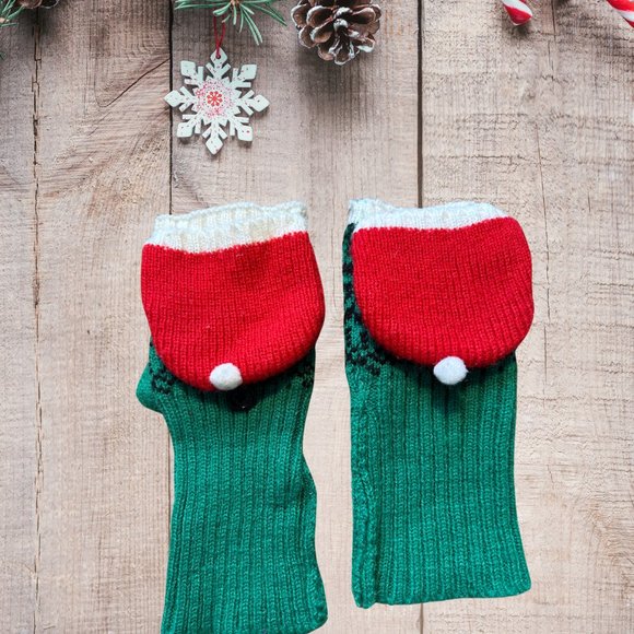 Ugly Holiday Santa Cat Mittens - Picture 4 of 6